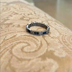 Elegant Silver and Blue fashion Gemstone Ring